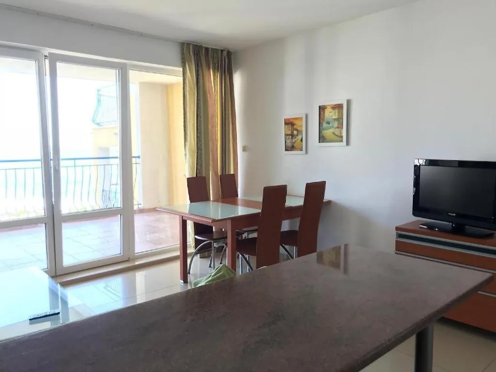 סוזופול Apartments In Complex Panorama 0*,